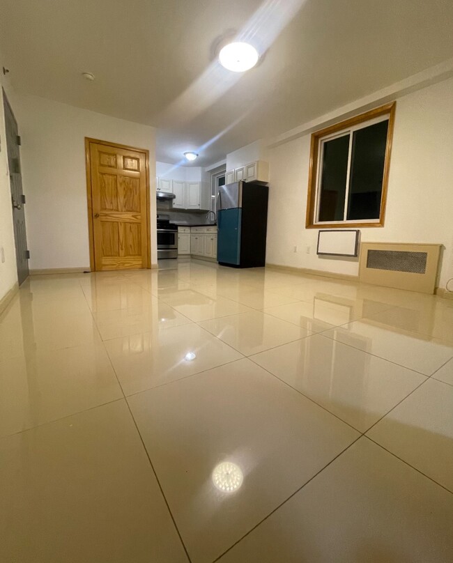 Photo - 6426 Queens Blvd Unit #6D