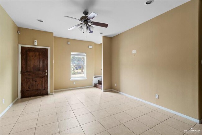 16 L S St Unit 2