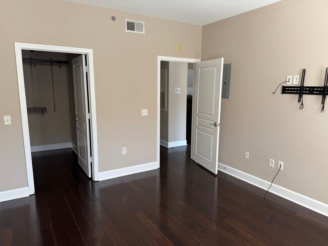 Photo - 1315 East Blvd