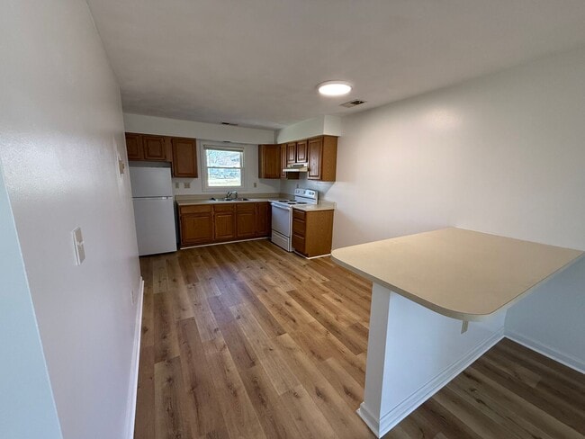 Photo - 739 Main St Unit 739 S. Main Street