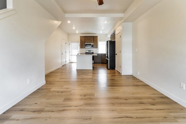 Photo - 141 E Polaris Dr