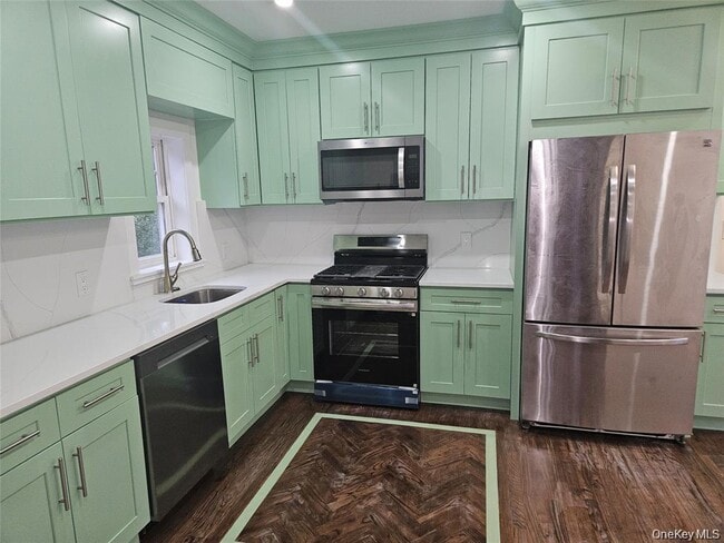 Photo - 94 Briggs Ave