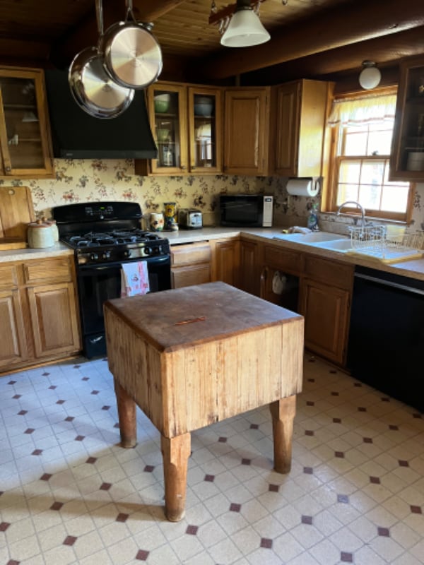 Photo - 502 Snowberry Ln