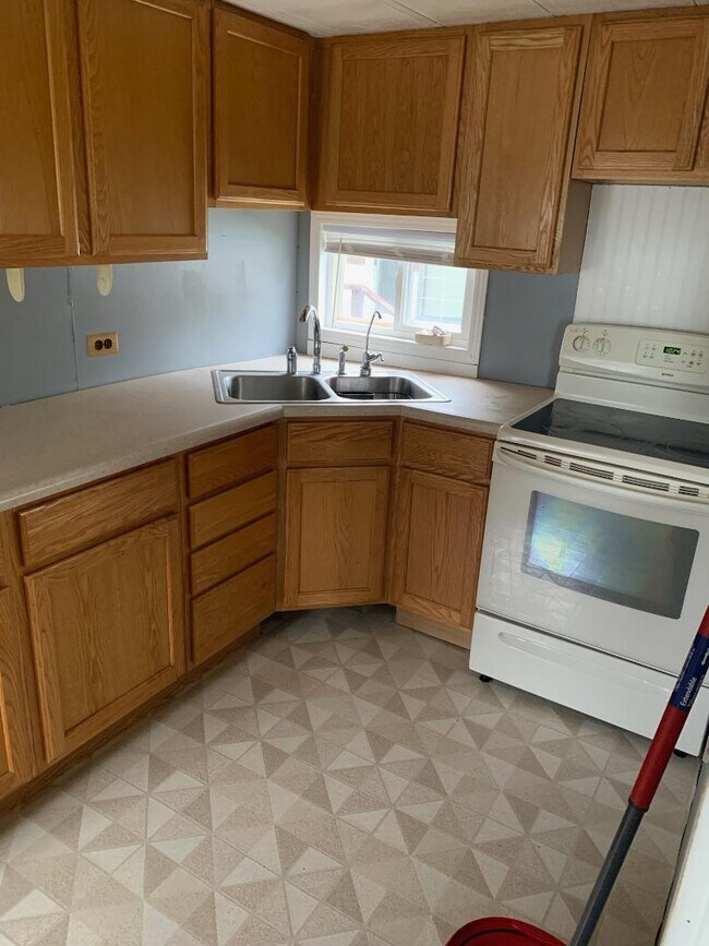 Photo - 11285 E Pleasant Lake Rd