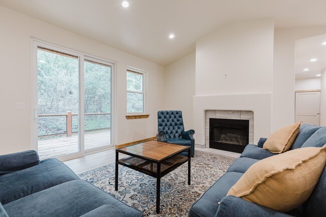 Photo - Beautiful New Construction Mountain Retreat