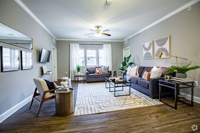 Modern and Spacious Interior - Midtown at WKU Rental