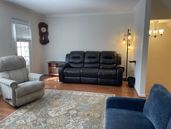 Photo - 6108 Castletown Way