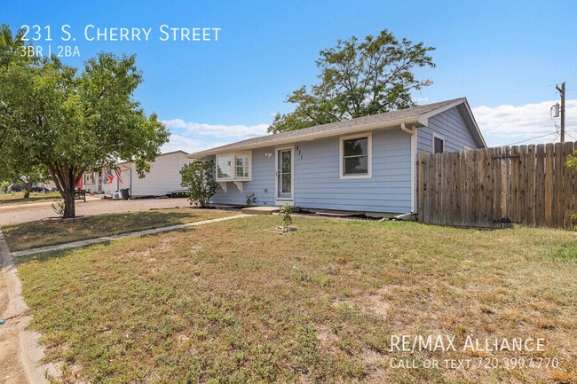 Photo - 231 S Cherry St