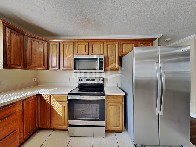 Photo - 245 Oak Run Ct