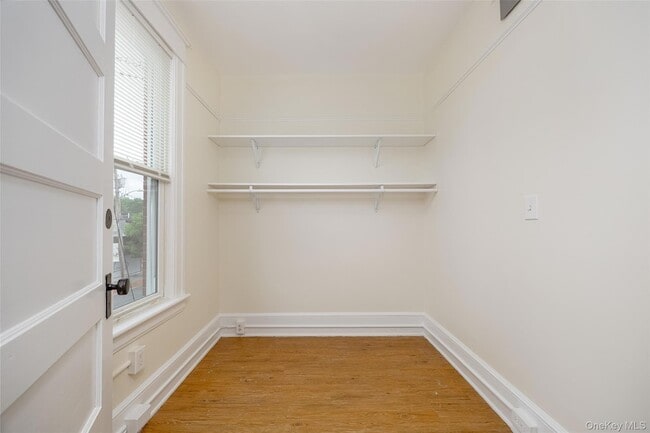 Photo - 759 Main St