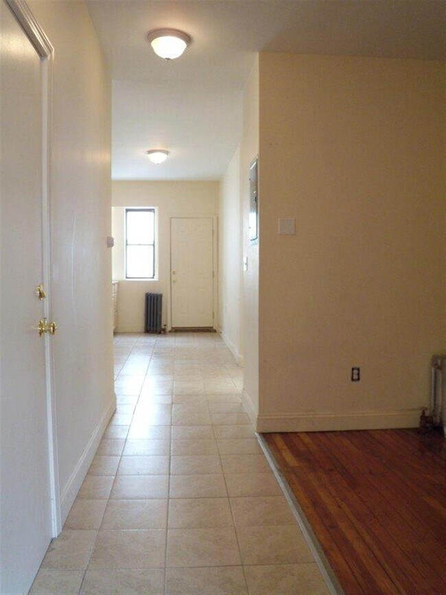 Photo - 217 Highland Ave Unit 2