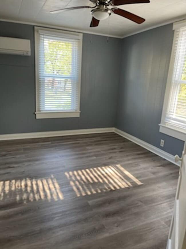 Photo - Great Access to Surrounding Towns!!