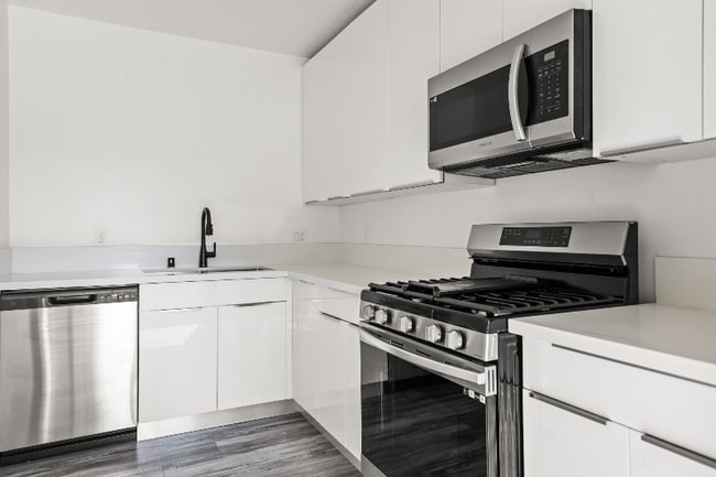 Photo - 1486 Silver Lake Blvd Unidad 1490