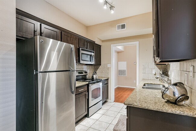 Photo - 2255 Braeswood Park Dr Unidad 183