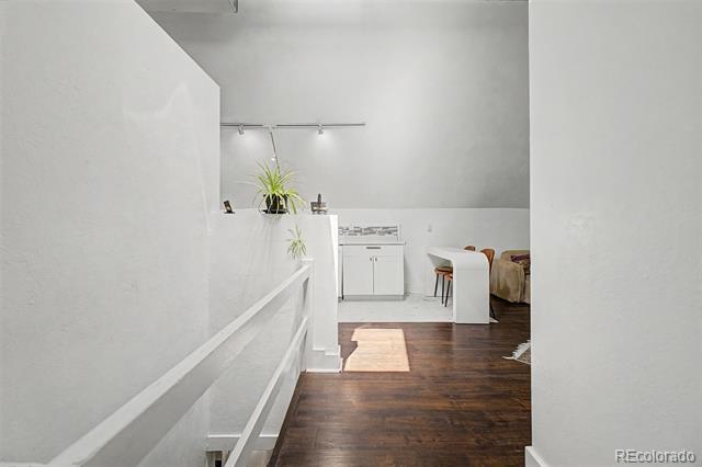 Photo - 1235 Josephine St Unit 3