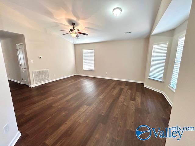 Photo - 111 Amsterdam Pl