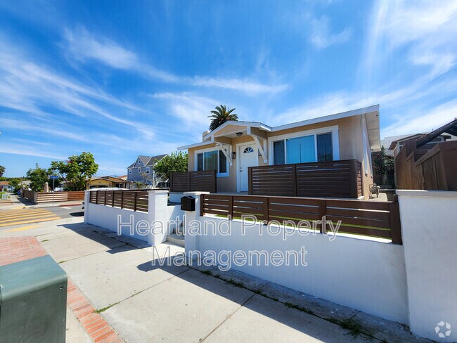 Building Photo - 4487 Landis St Rental