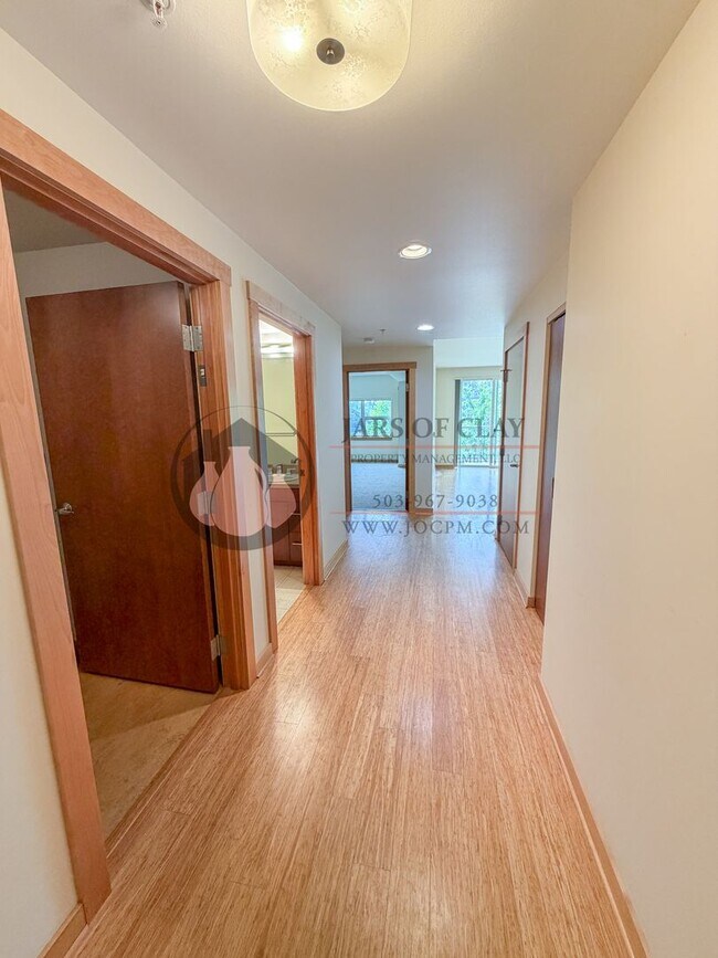 Photo - Downtown Salem Condo | Air Conditioning | Off-Street Parking Unit 403