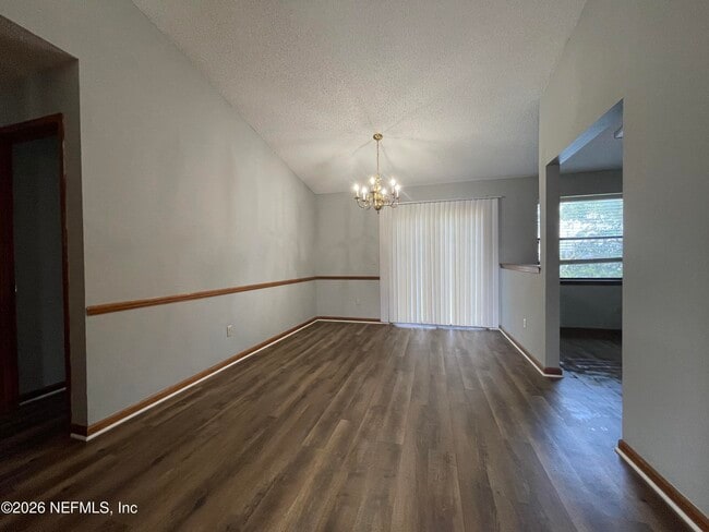 Photo - 13326 Currituck Dr N