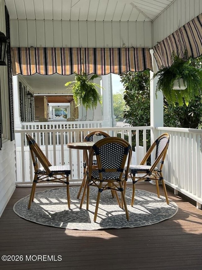 Photo - 311 Garfield Ave