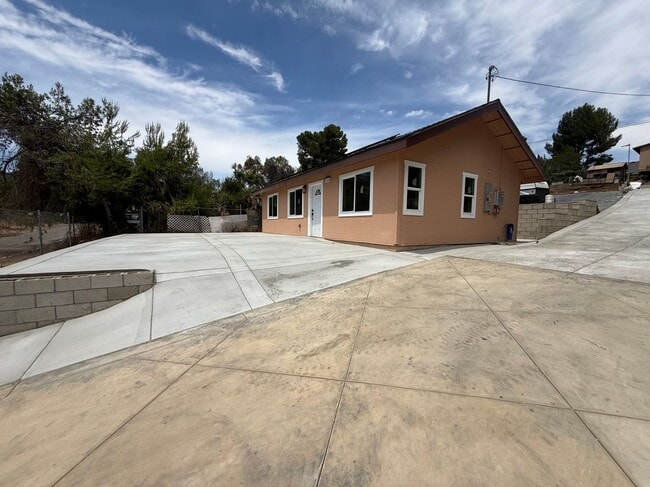 Photo - 1416 Prospect Dr