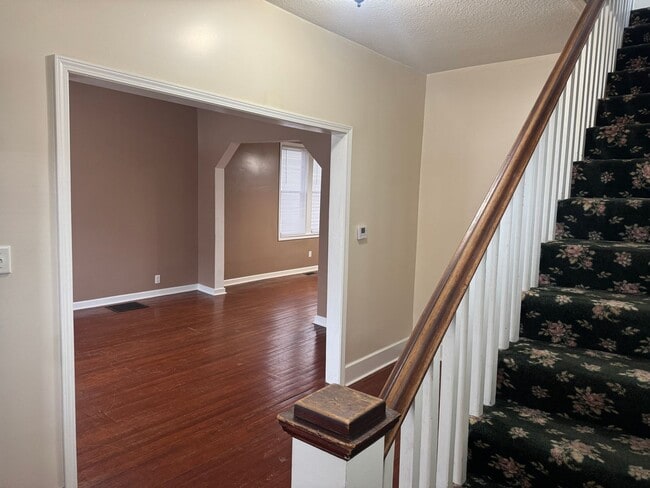 Photo - 1616 S 25th St