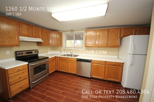 Photo - 1260 1/2 Monte Vista Dr-