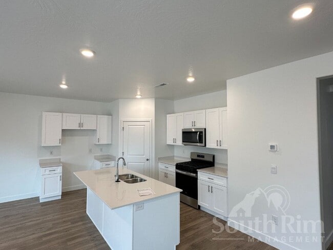 Photo - 1477 Fins Rd