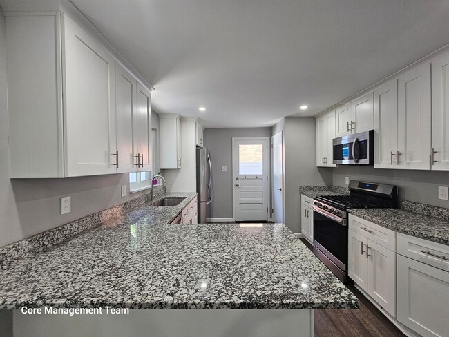 Photo - Amazing 3 Bedroom house Located in Lawrenceville!