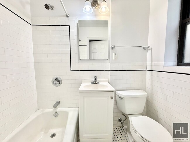 Photo - AMSTERDAM AVENUE Unit 1H