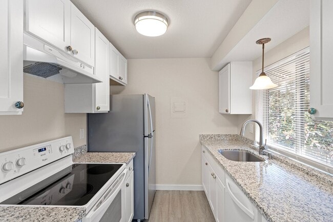 Photo - North Forest Apartments