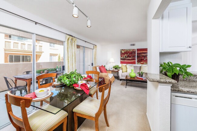 San Leon Villa Apartment Homes