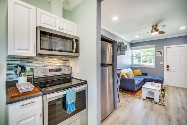 Photo - 1002 Brothers Ave.