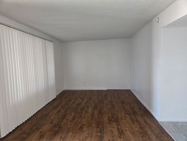 Photo - Spacious 3 bed, 2 bath upstairs, condo in ...