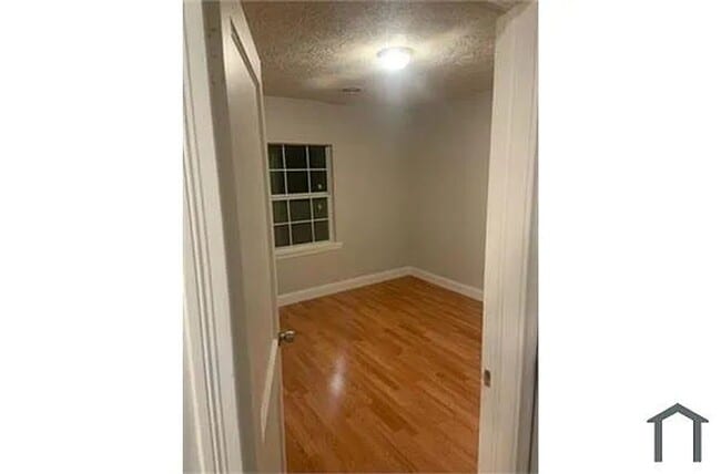 Photo - 2395 Hybrook Ln