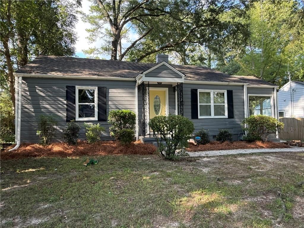 Photo - 1449 Lynford Dr SW