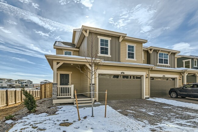 Photo - 628 Acorn Pl