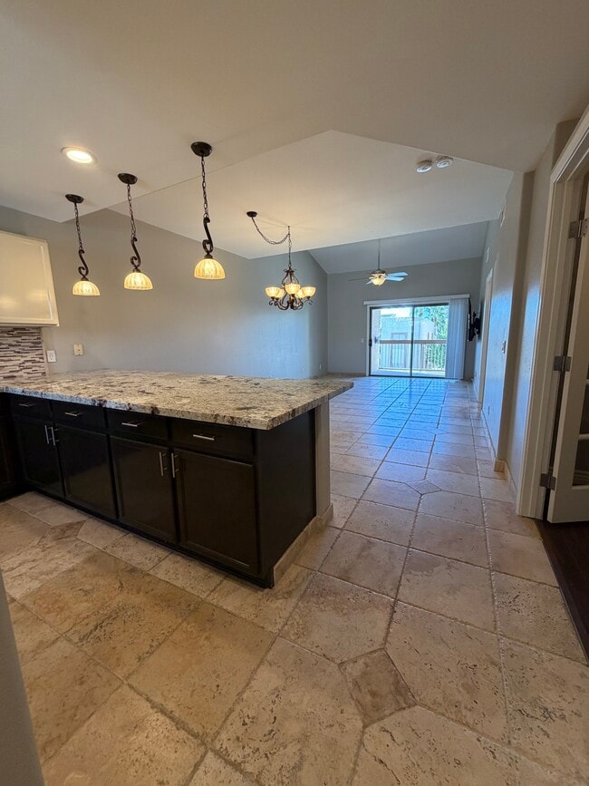 Building Photo - 205 N 74th St Unit 219