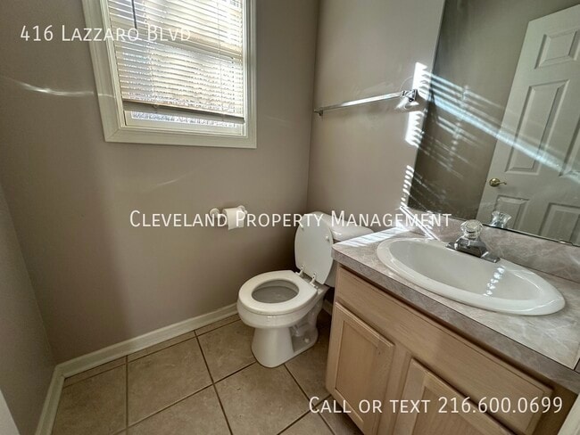 Photo - 416 Lazzaro Blvd