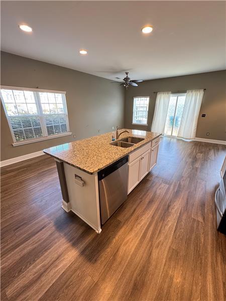 Photo - 110 Regis Way