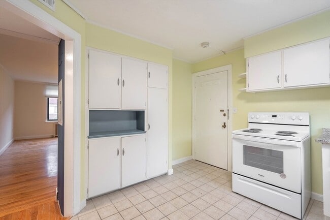 Photo - 20 Ashland St Unidad 1R