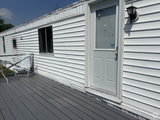 Building Photo - 1528 Apache Dr Rental