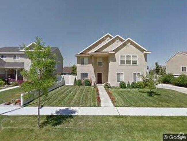 Building Photo - Beautiful 2 Story Home w attached 2 car ga...