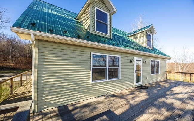 Photo - 641 Smithfield Rd