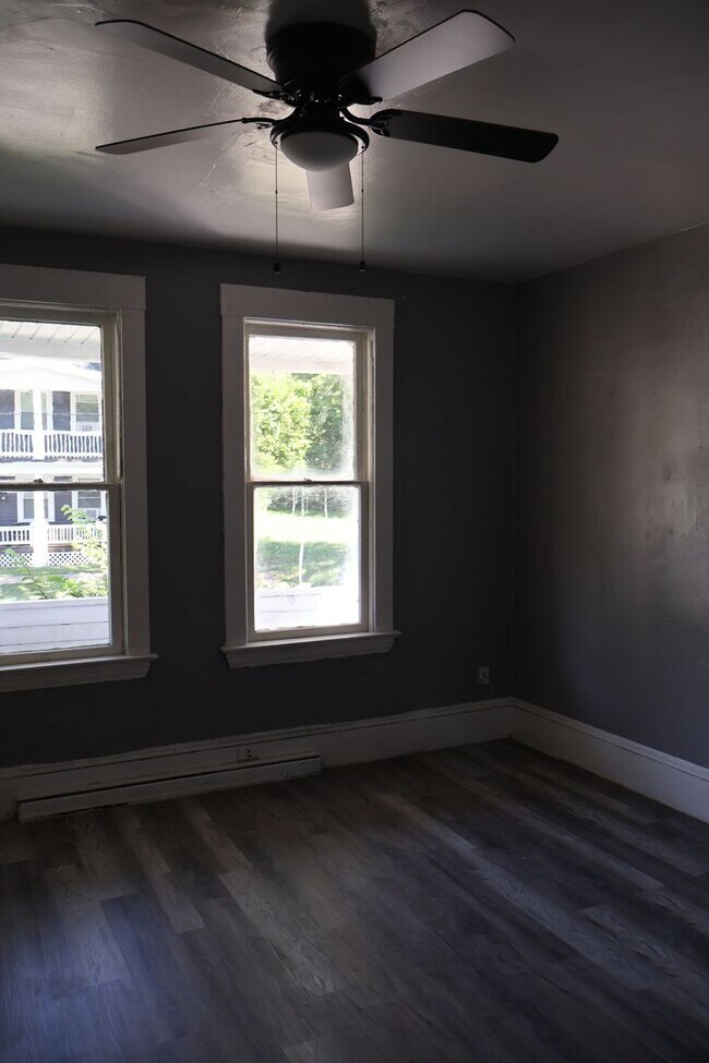 Photo - 6812 Whitney Ave Unit Down back