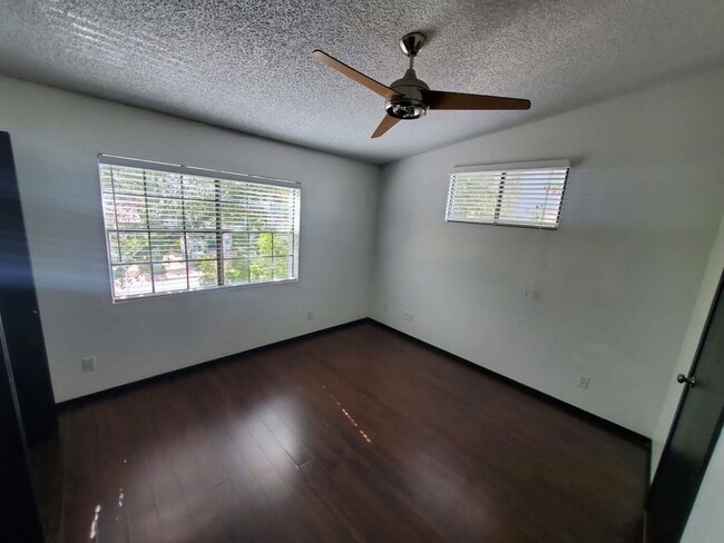 Photo - 120 Sunflower Ave