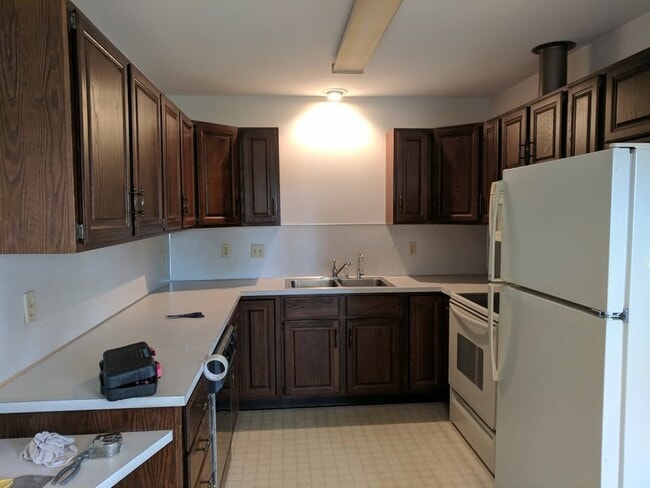 Photo - 107 Spruce St