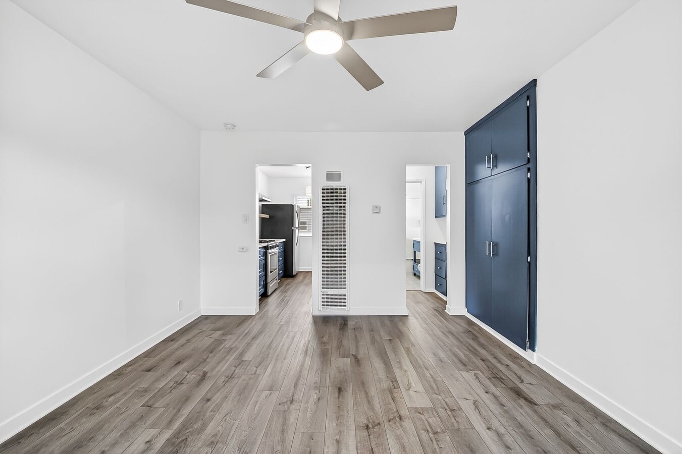 Photo - 936 Cedar Avenue