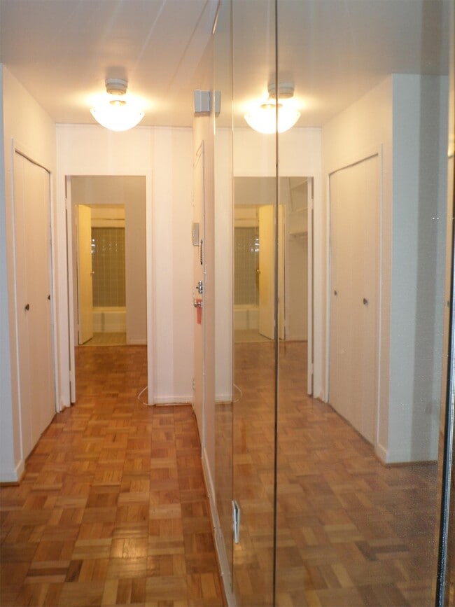 Photo - 4600 Connecticut Ave NW