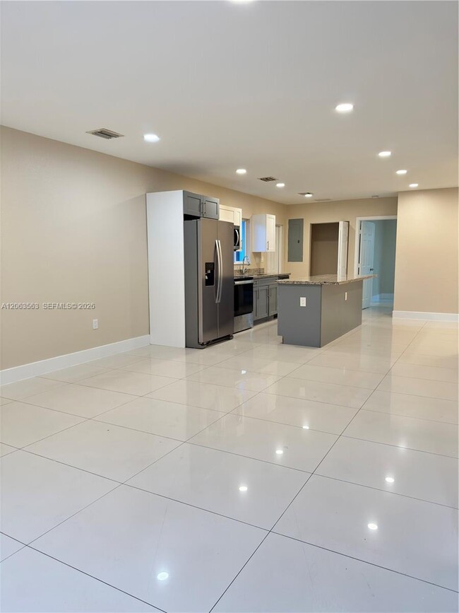 Photo - 1770 NW 55th St Unit 1